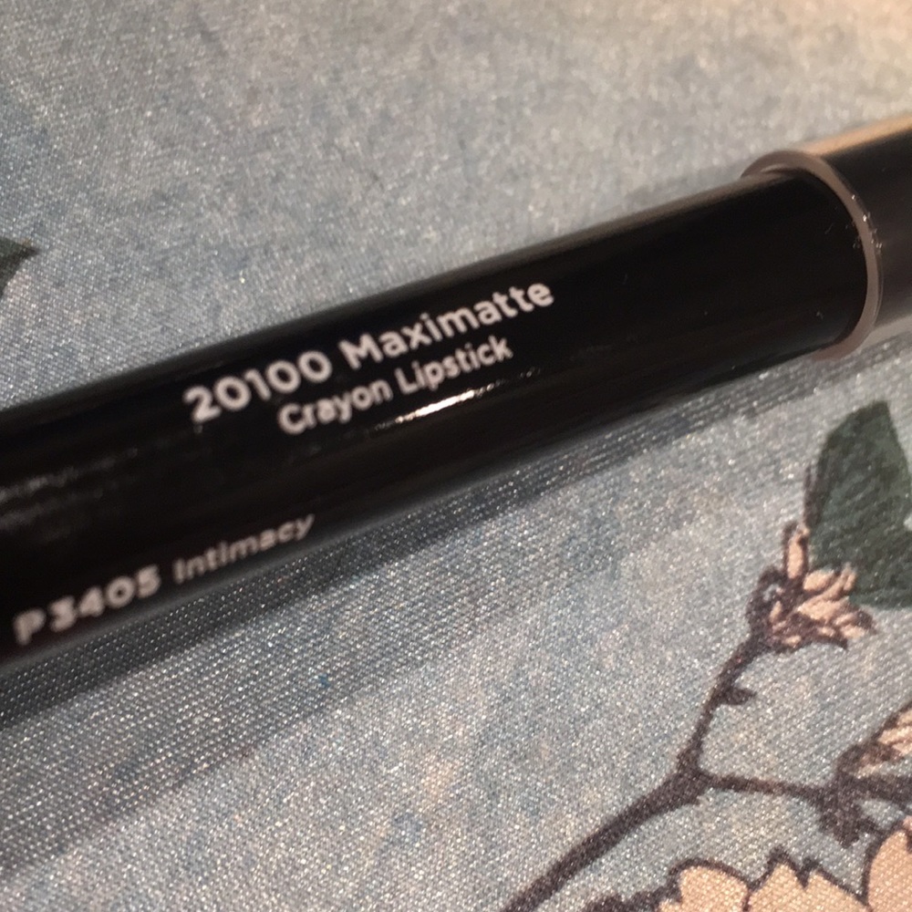 🎉5/25$ LORD & BERRY: Matte crayon lip-Intimacy - Picture 3 of 5